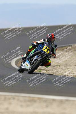 media/Jun-07-2025-TrackDaz (Sat) [[4413525952]]/A Group/12pm (Turn 2)/